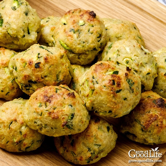 Zucchini Garlic Bites