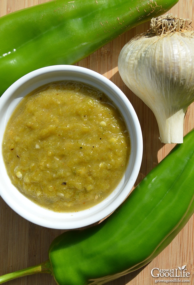 This roasted green chile sauce pairs perfectly with Mexican inspired dishes, including burritos, enchiladas, tamales, and more.