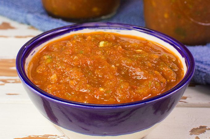This salsa is packed with tomato, peppers, onions, and just enough spicy tingle to tickle your taste buds. Open a jar any time and enjoy with tortilla chips or with your favorite Mexican inspired meals.