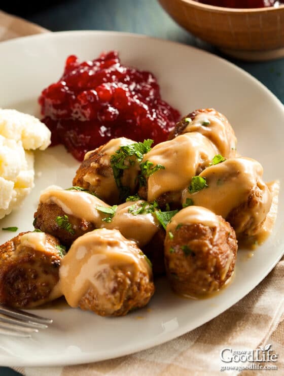 Swedish Meatballs with Cream Sauce